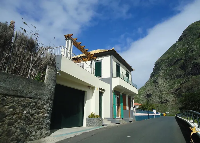A Casa Estrelicia-Dourada Garces